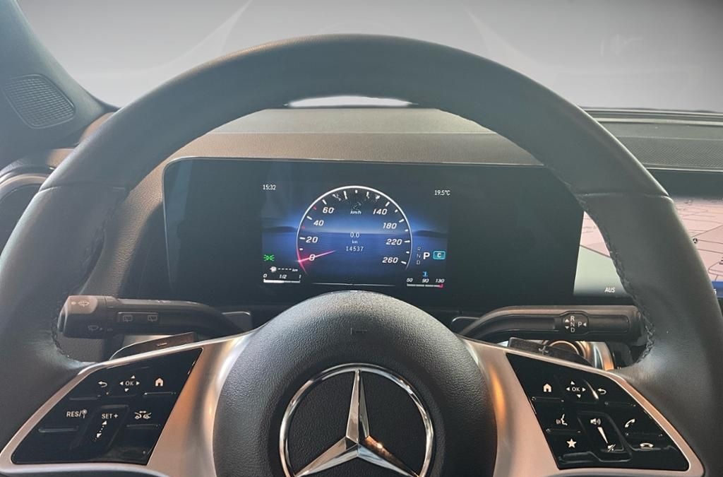 Mercedes-Benz GLB 220 d 4MATIC ACC AUT Kam. KlimaA LED LM Navi foto 8