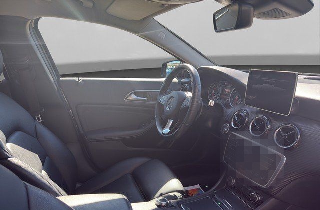Mercedes-Benz GLA 220 4Matic *LEDER*BUSINESS*SPUR*LED*PRIVACY* foto 7