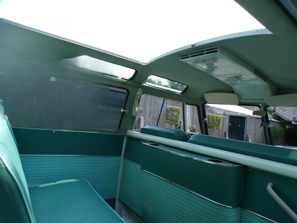 Volkswagen Microbus De Luxe Samba foto 11