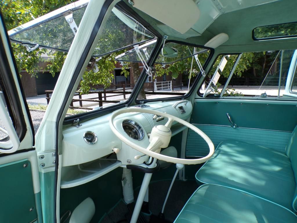 Volkswagen Microbus De Luxe Samba foto 13
