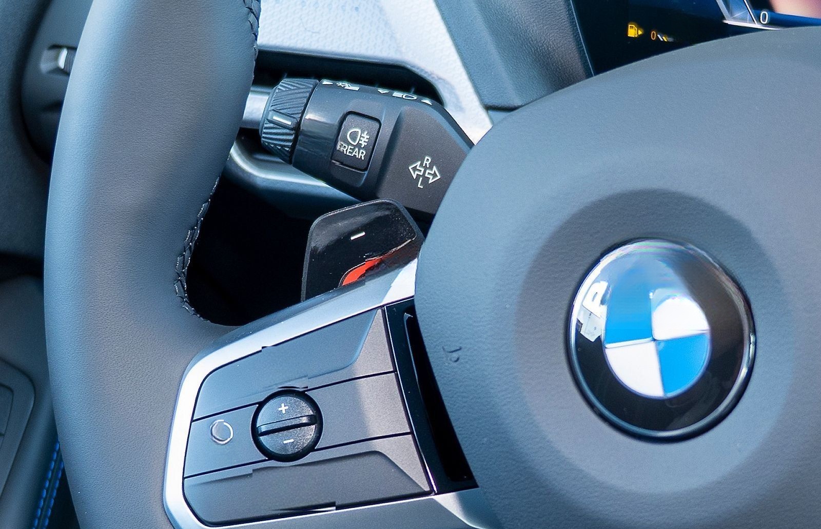 BMW 120 SPRING DEAL mit 8.330 EUR Ersparnis! foto 14