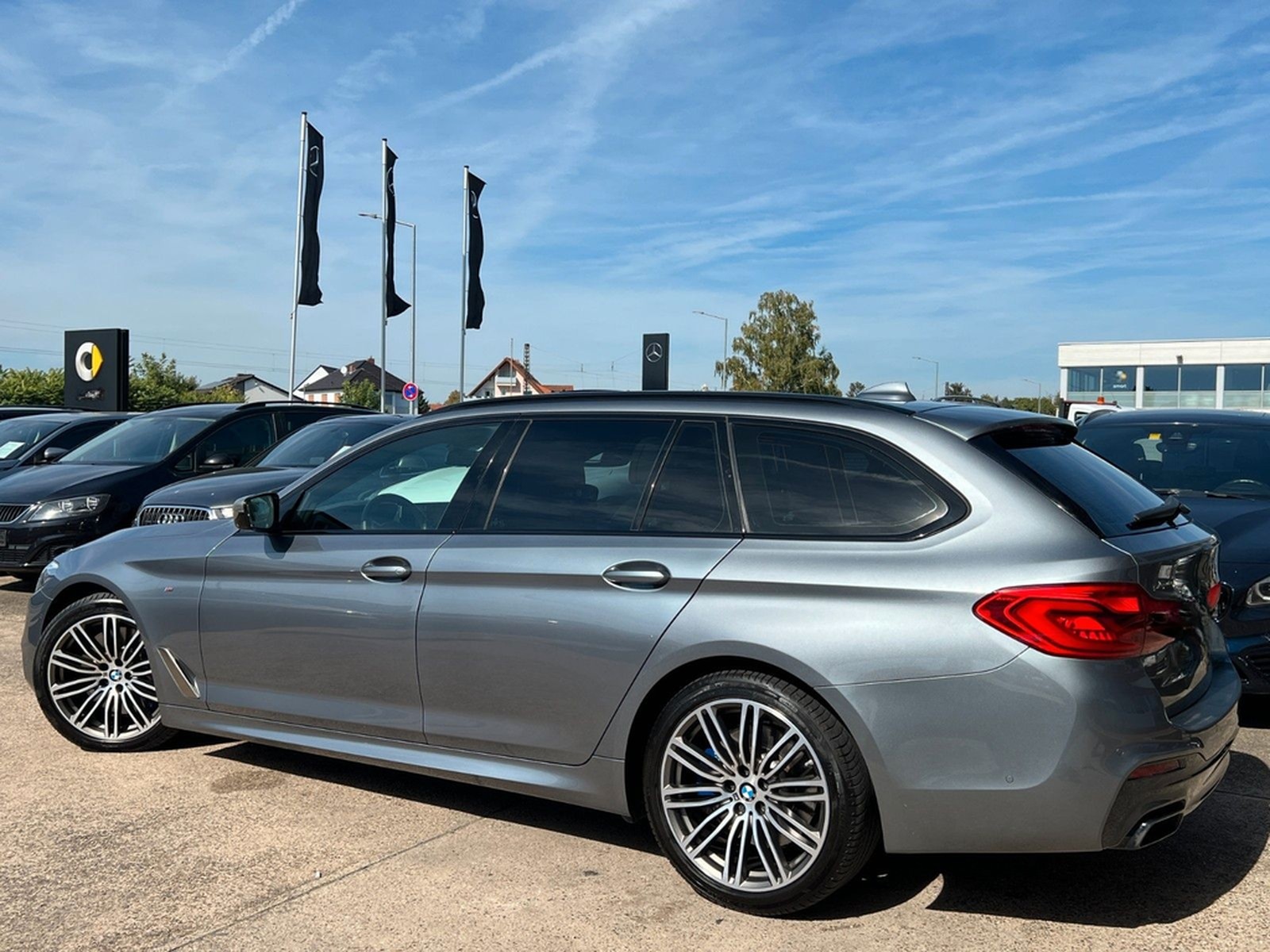 BMW M550d *SOFTCLOSE*DA+*H&K*PANO*LED*STZ.BELÜFT* foto 25