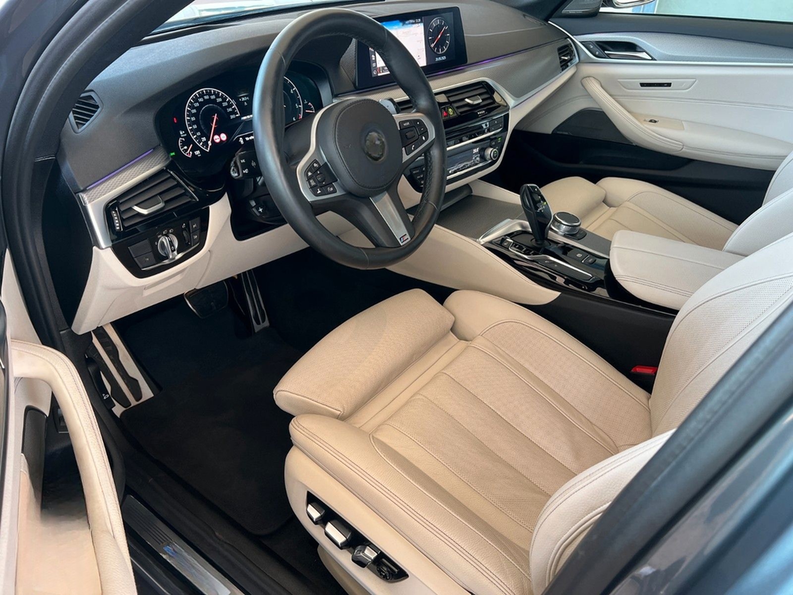 BMW M550d *SOFTCLOSE*DA+*H&K*PANO*LED*STZ.BELÜFT* foto 9