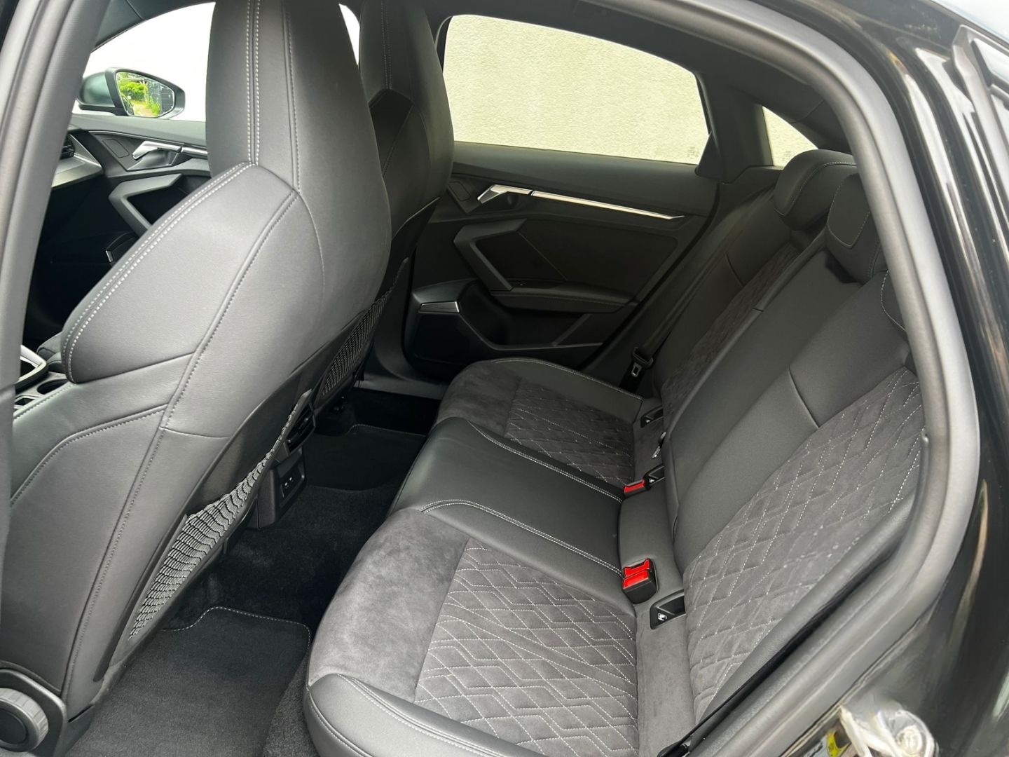 Audi S3 2.0 TFSI quattro Matrix Kamera B&O 19'LM ACC foto 11