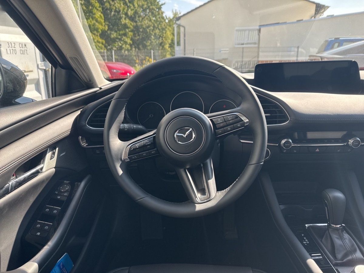 Mazda 3 4SN AT Takumi foto 5