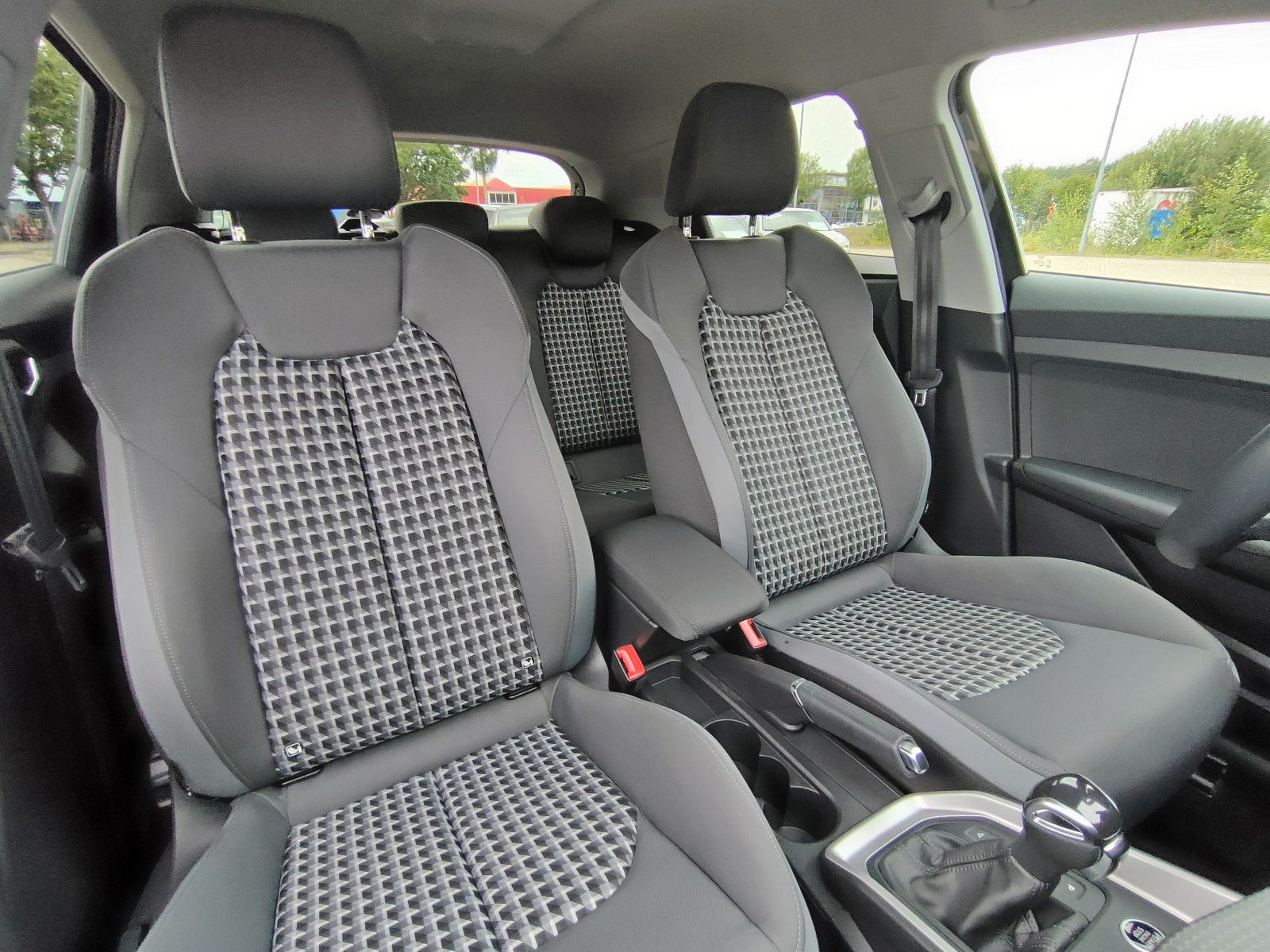Audi A1 Sportback 35 TFSI S line*Optik*ACC*Navi*LED* foto 16