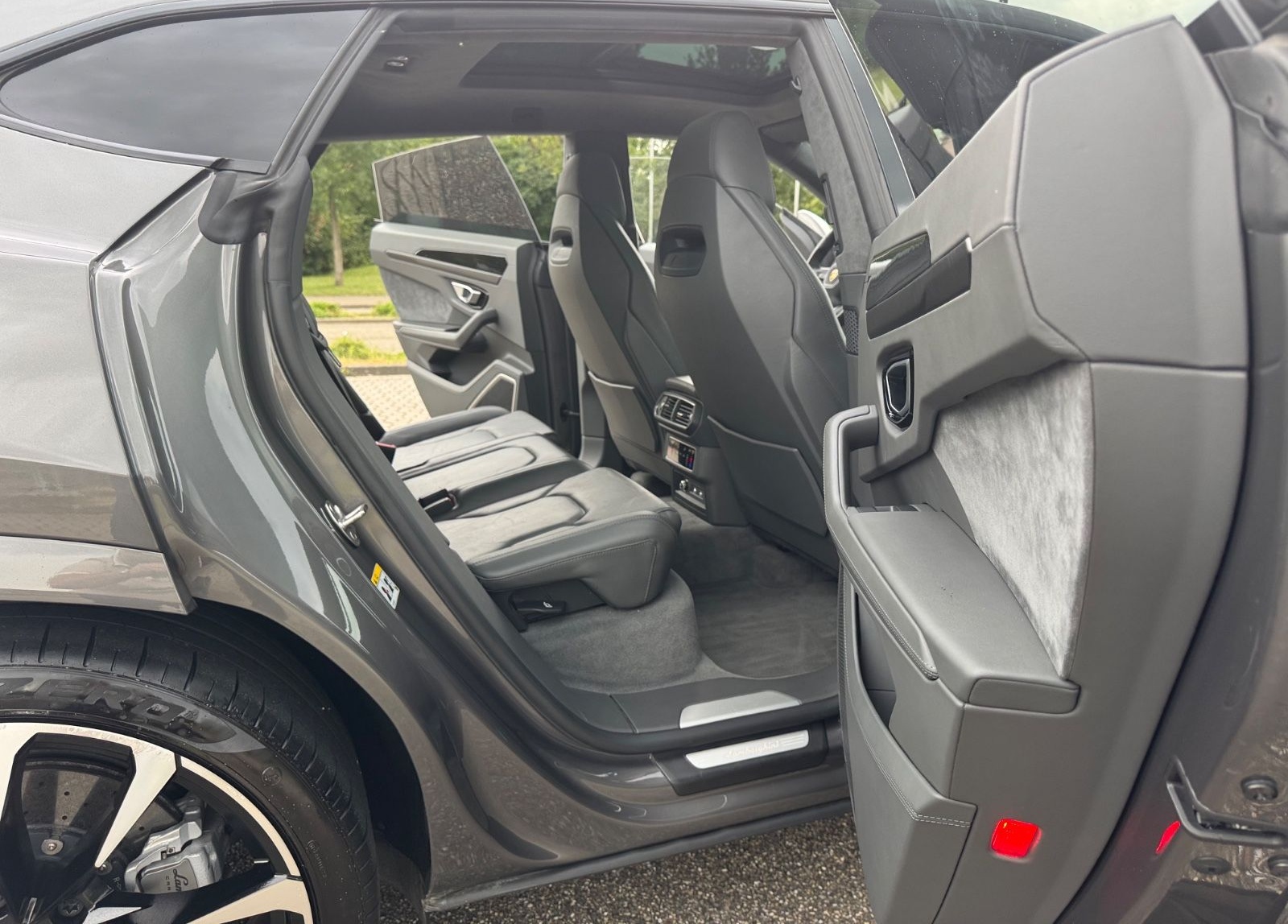 Lamborghini Urus 4.0 V8  23*Alu*Panorama*Softclose* foto 12