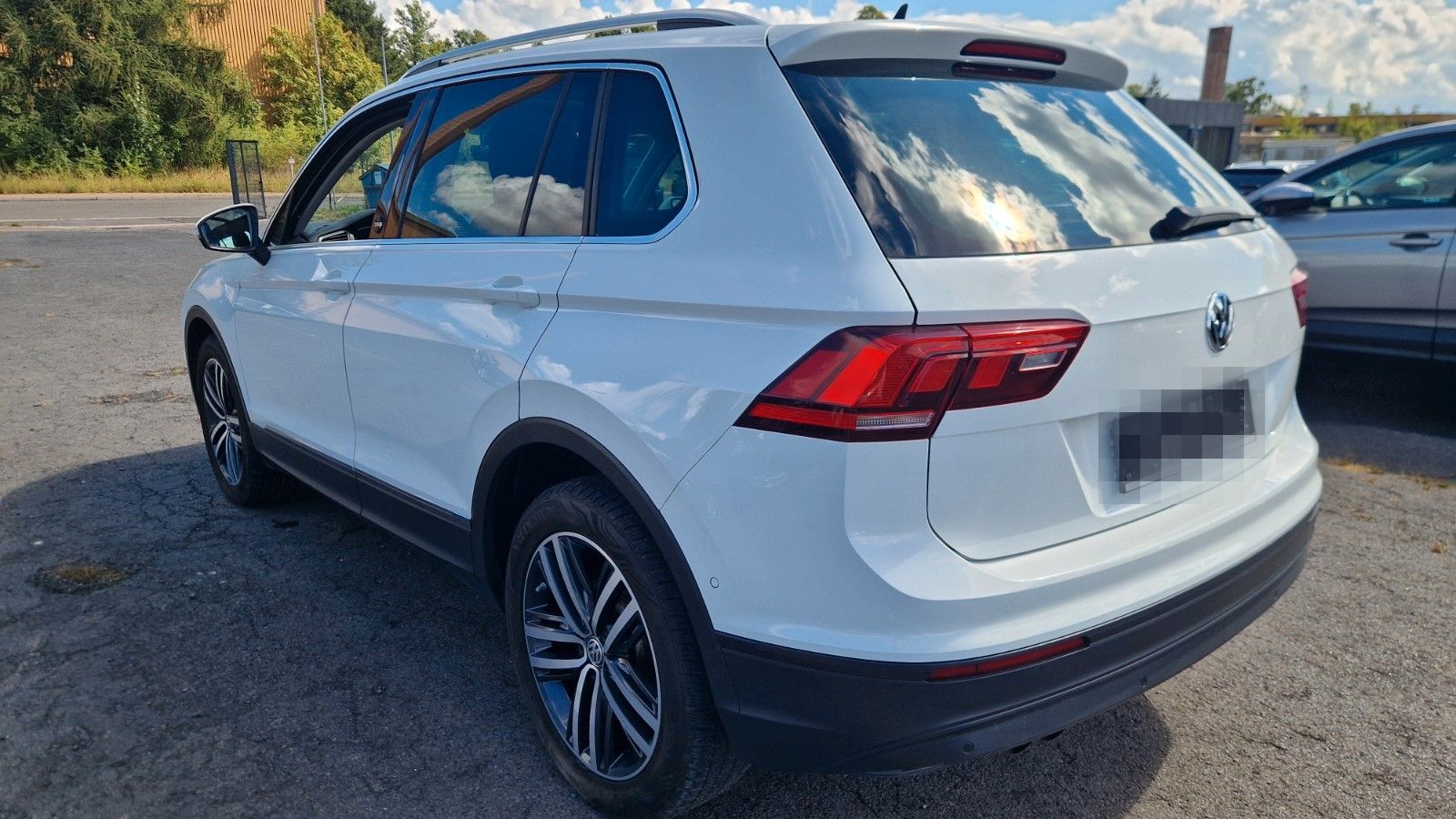 Volkswagen Tiguan Sound 4Motion Digital Pano Kamera foto 5