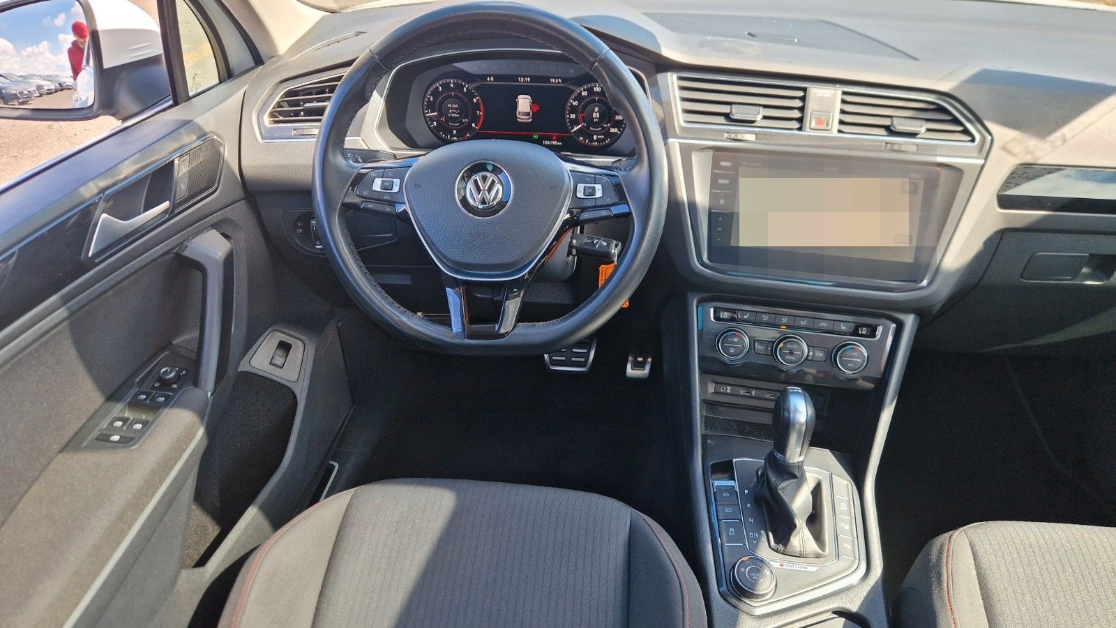 Volkswagen Tiguan Sound 4Motion Digital Pano Kamera foto 10