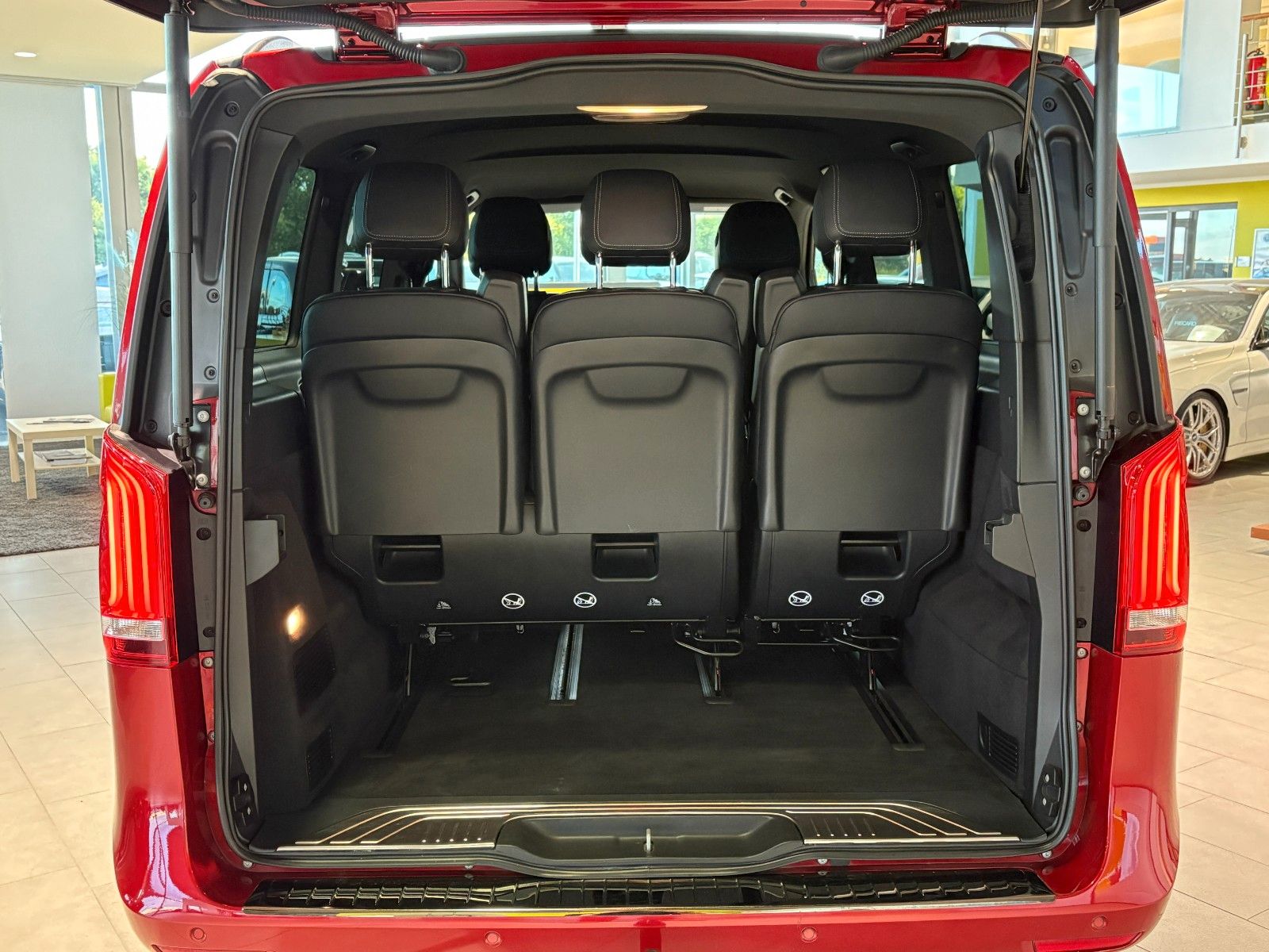 Mercedes-Benz V300d Sportpaket*AHK*360°*Parkassist*LED*LM* foto 7