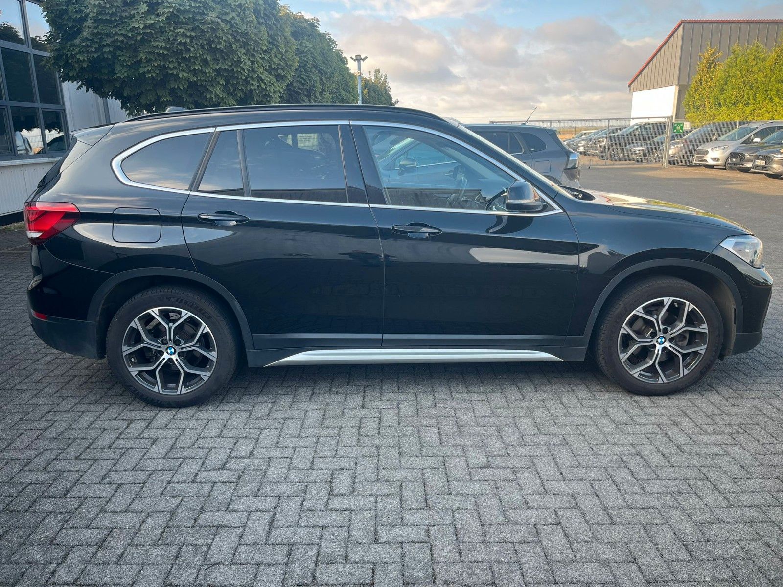 BMW X1 sDrive 18i xLine*RFK*NAVI*BUSINESS PACKAGE* foto 8