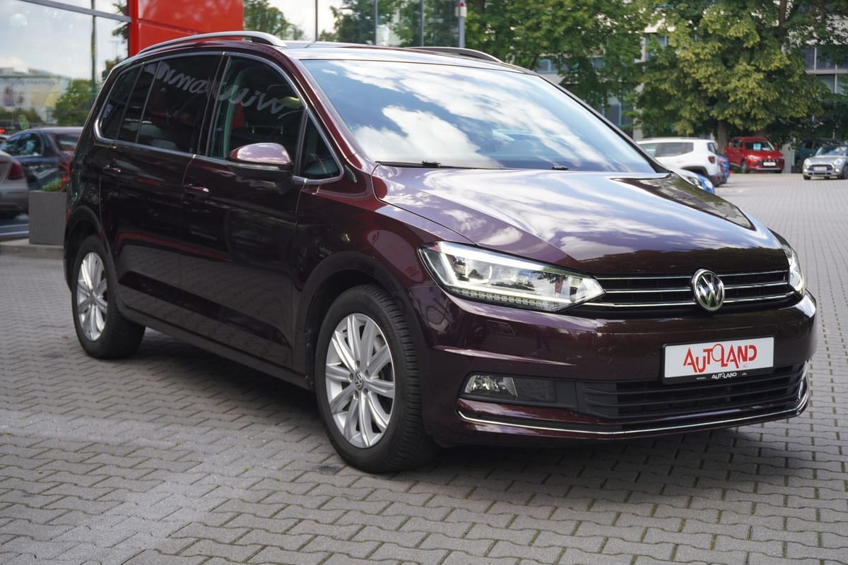 Volkswagen Touran 1.5 TSI DSG Highline LED Navi ACC Kamera foto 4