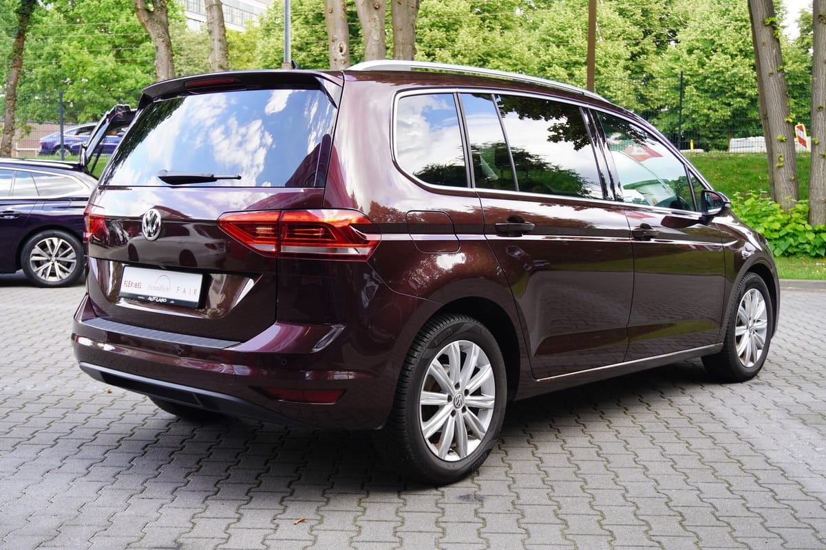 Volkswagen Touran 1.5 TSI DSG Highline LED Navi ACC Kamera foto 6