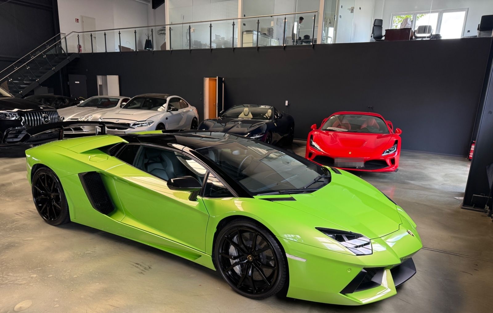 Lamborghini Aventador LP 700-4 Roadster VERDE ITHACA GRÜN foto 2