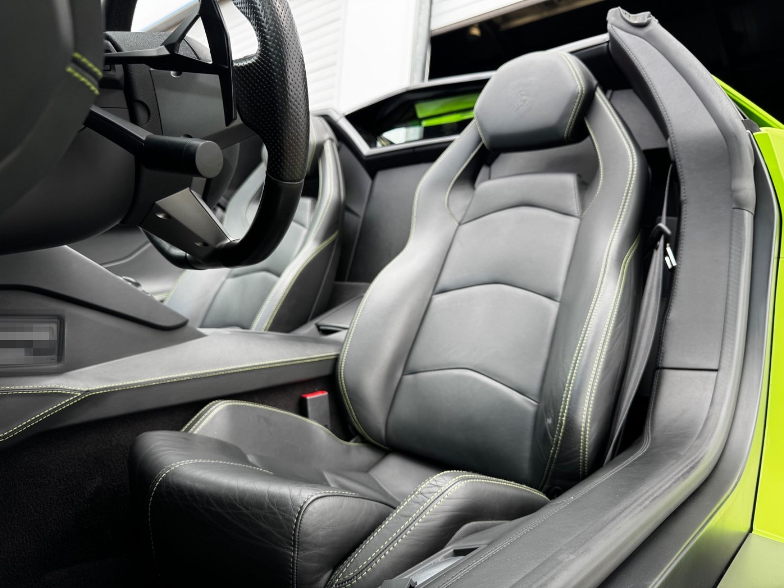 Lamborghini Aventador LP 700-4 Roadster VERDE ITHACA GRÜN foto 15