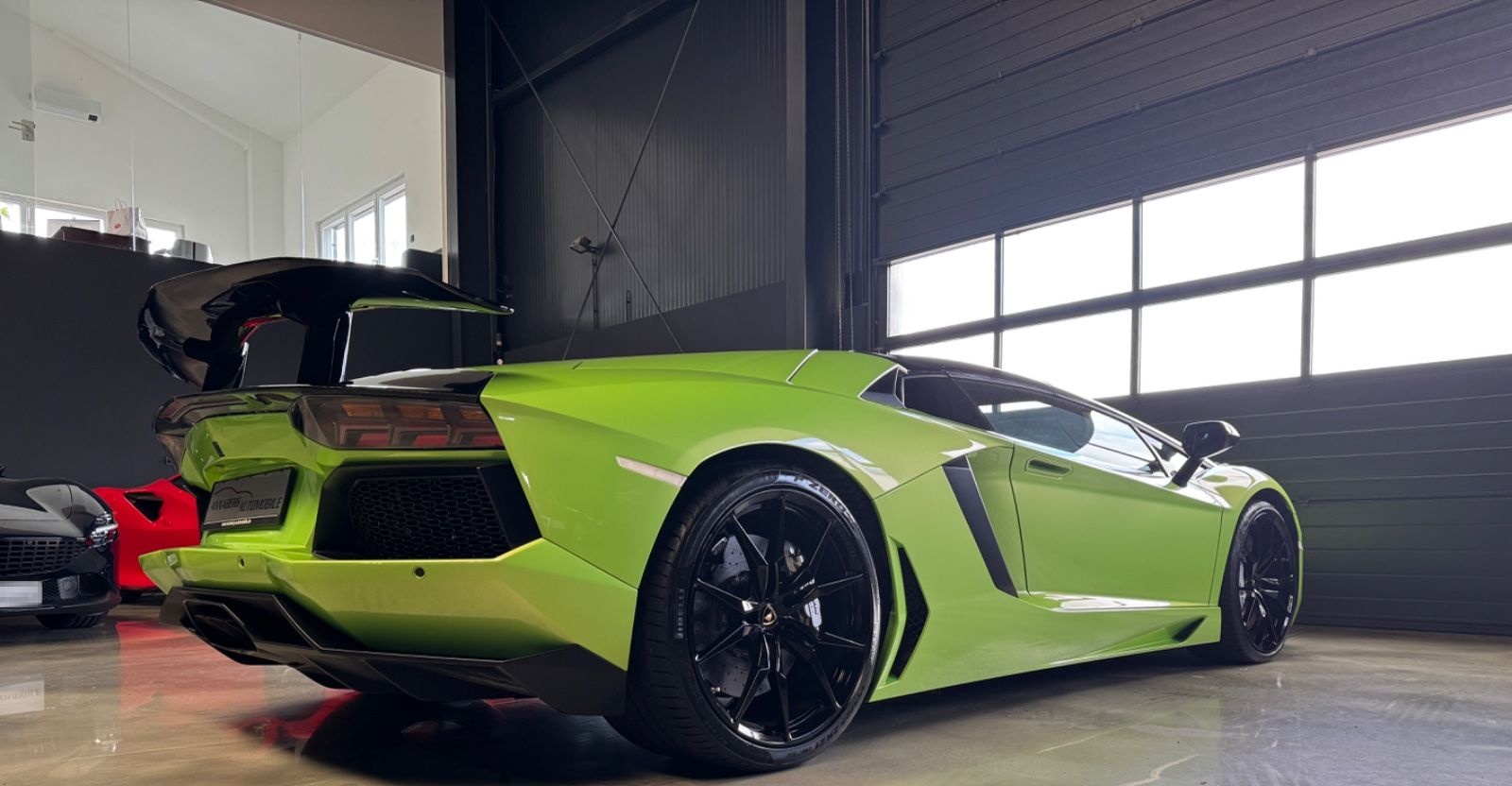 Lamborghini Aventador LP 700-4 Roadster VERDE ITHACA GRÜN foto 24