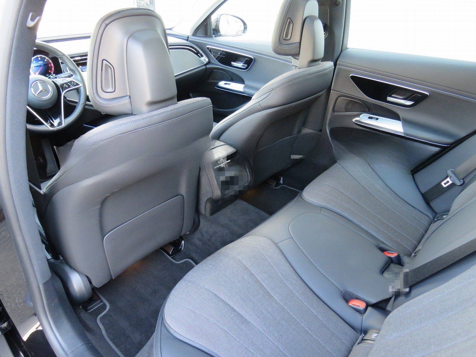 Mercedes-Benz E 220 d T AVANTGARDE-ADVANCED+PSD+DISTRONIC+AHK foto 16