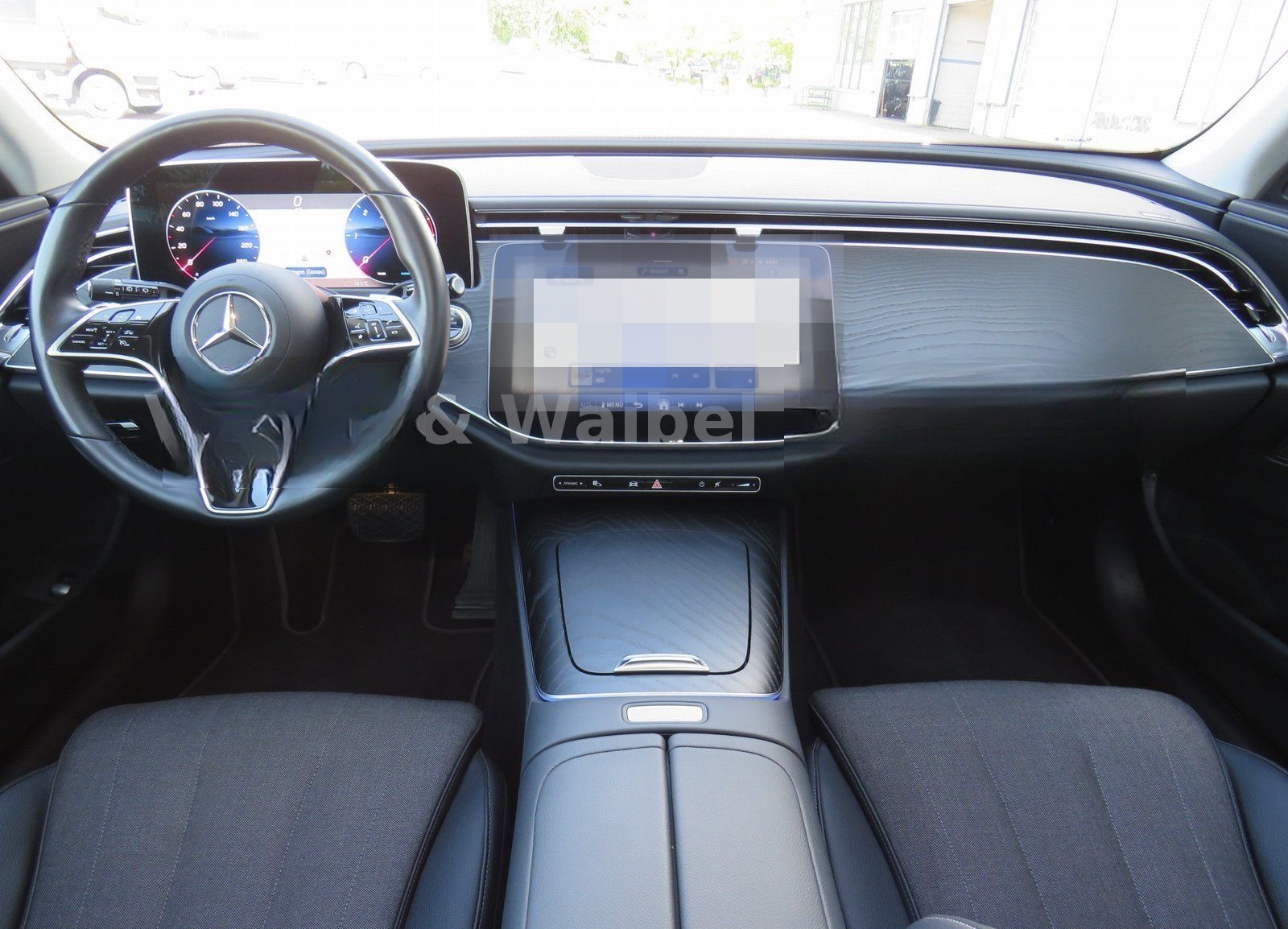 Mercedes-Benz E 220 d T AVANTGARDE-ADVANCED+PSD+DISTRONIC+AHK foto 17