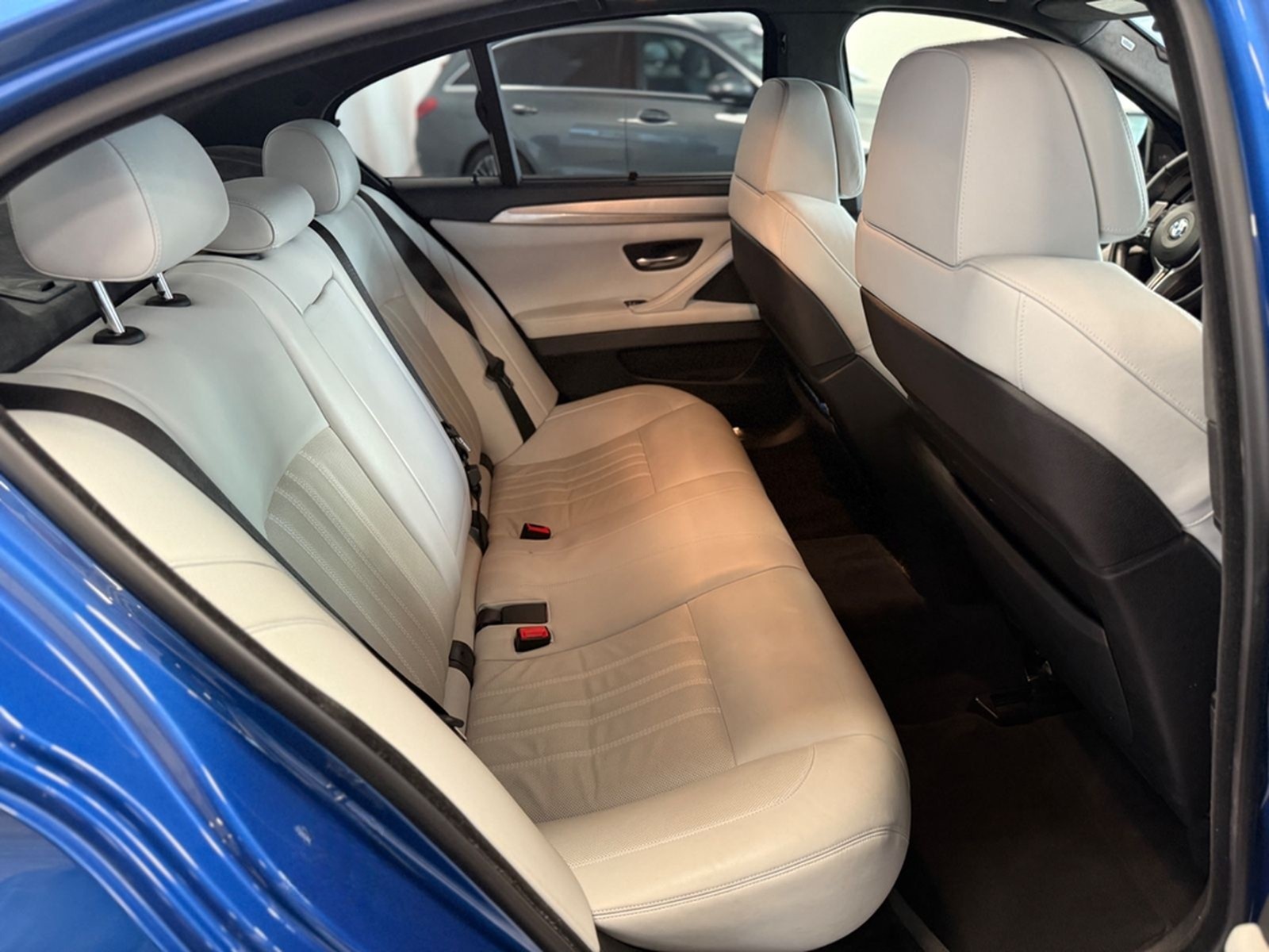 BMW M5 Lim.HK+Head-up+Schiebedach+360° Kam. foto 8