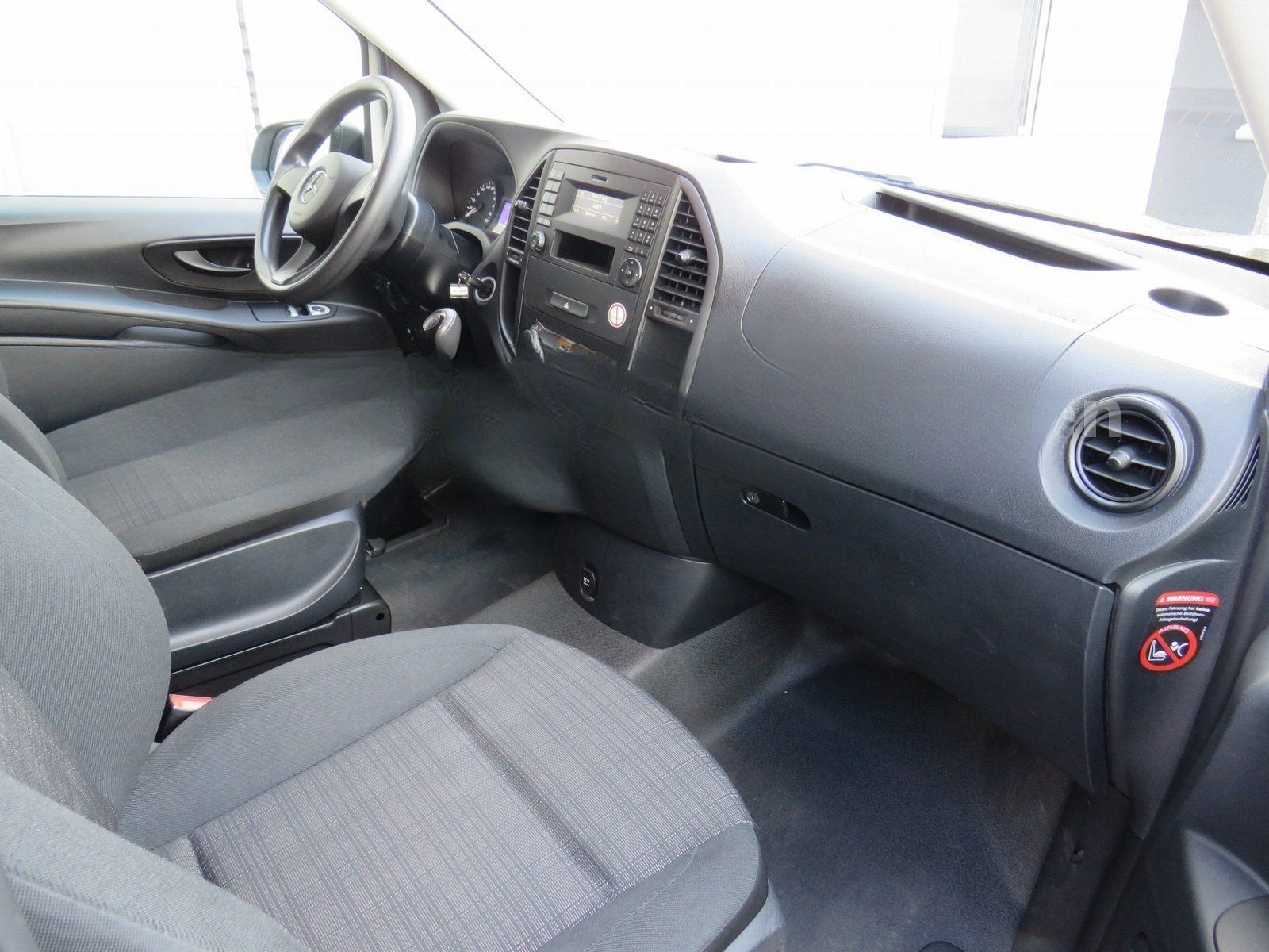 Mercedes-Benz Vito 111 BT Tourer PRO EXTRALANG 8-SITZER foto 8