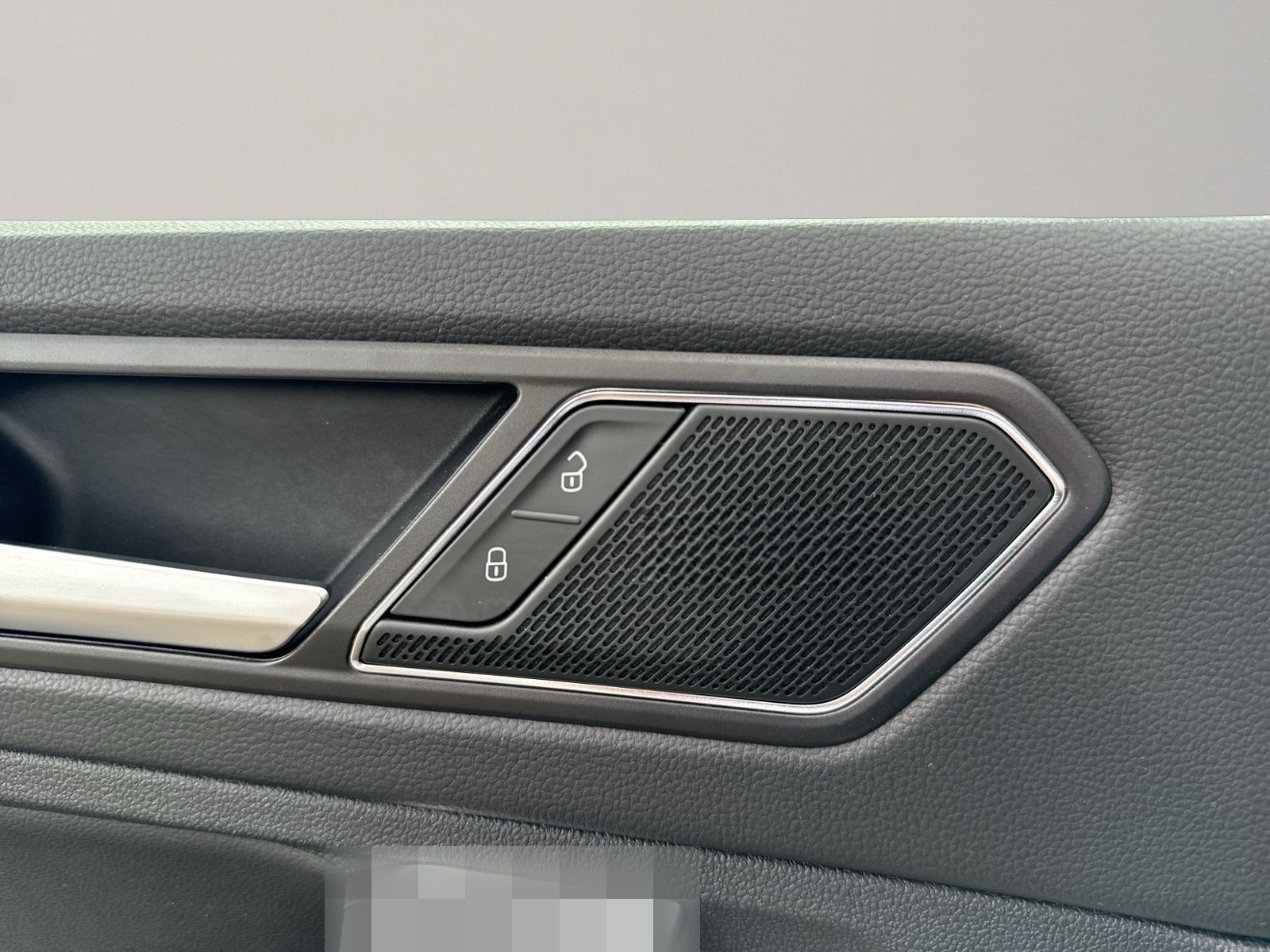 Volkswagen Tiguan 2.0 TDI R-Line 4Motion , AHK, Matrix, Hea foto 20