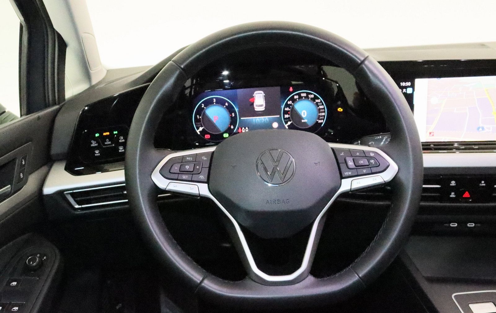 Volkswagen Golf VIII 2.0 TDI Life LED ACC NAVI SHZ PDC foto 18