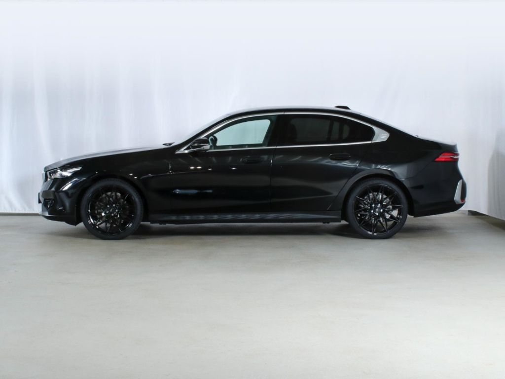 BMW 520 d Lim. 4xSHZ H&K Memory LED LiveCockpitProf. foto 3