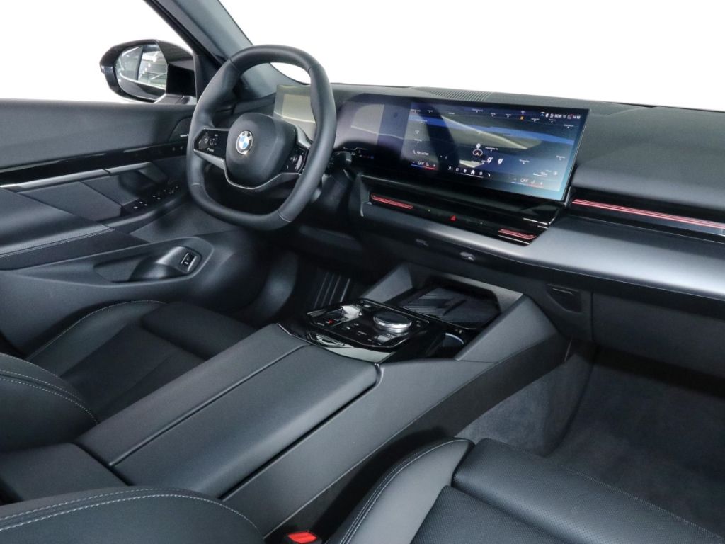 BMW 520 d Lim. 4xSHZ H&K Memory LED LiveCockpitProf. foto 8