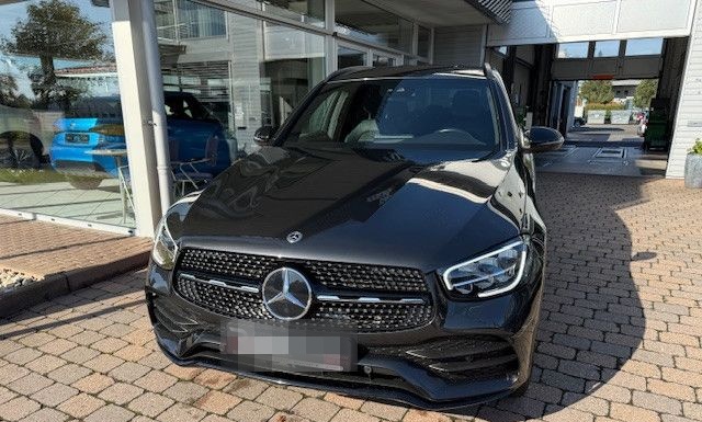 Mercedes-Benz GLC 200 4Matic AMG-LINE foto 3