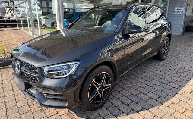 Mercedes-Benz GLC 200 4Matic AMG-LINE foto 4