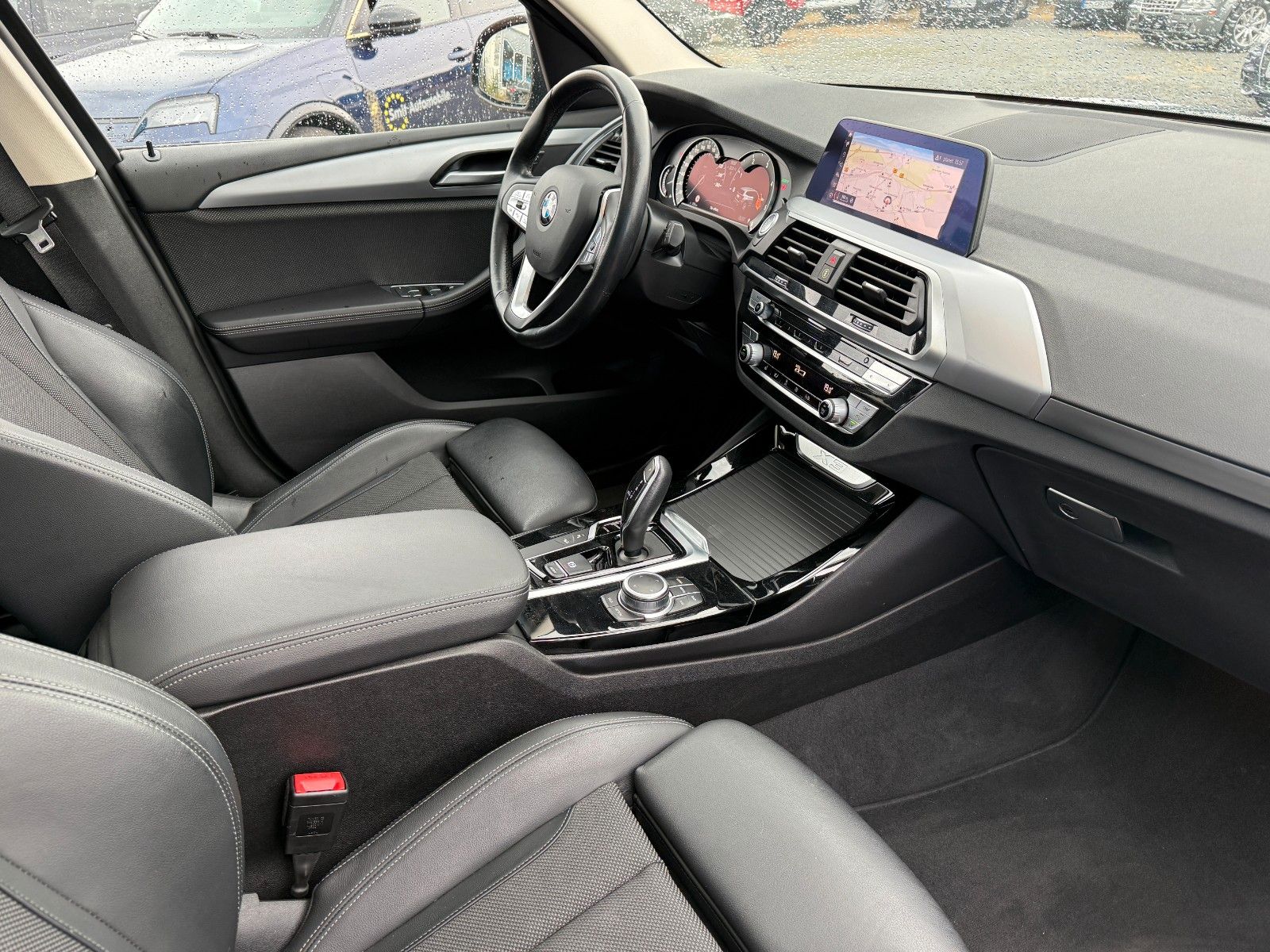 BMW X3 xDrive 20 d Advantage foto 5