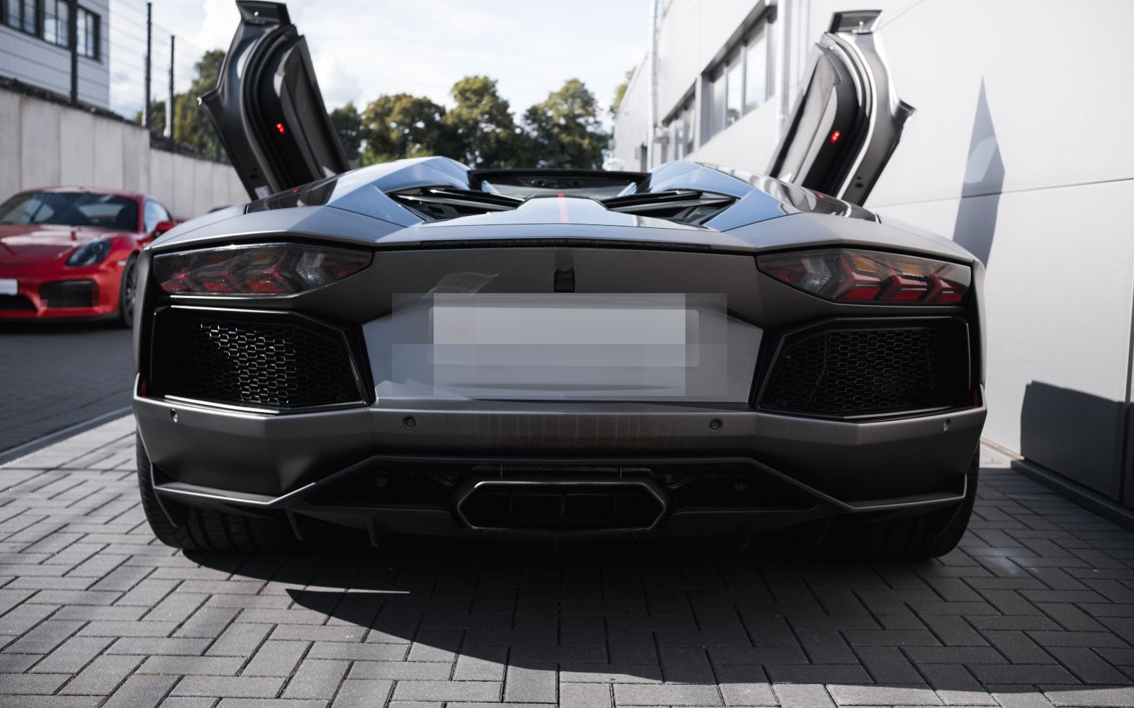 Lamborghini LP 700-4 Roadster Pirelli Edition 1of100-Lift foto 7