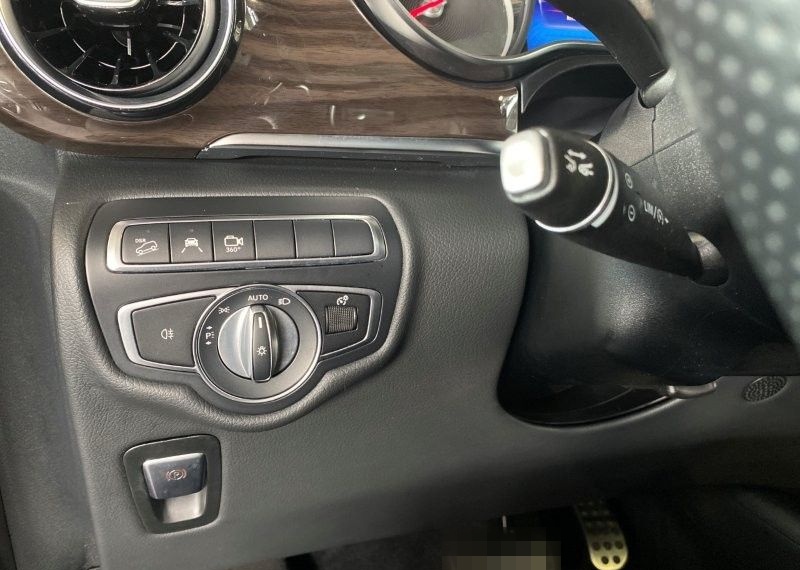 Mercedes-Benz V 300 d 4MATIC EXCLUSIVE ED L AMG VOLL 6xSHZ AHK foto 14