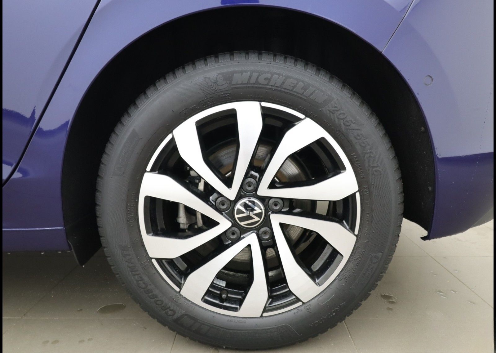 Volkswagen GOLF 8 ACTIVE 1.5 ETSI DSG (+ACC-RADAR+NAVI) LED foto 15