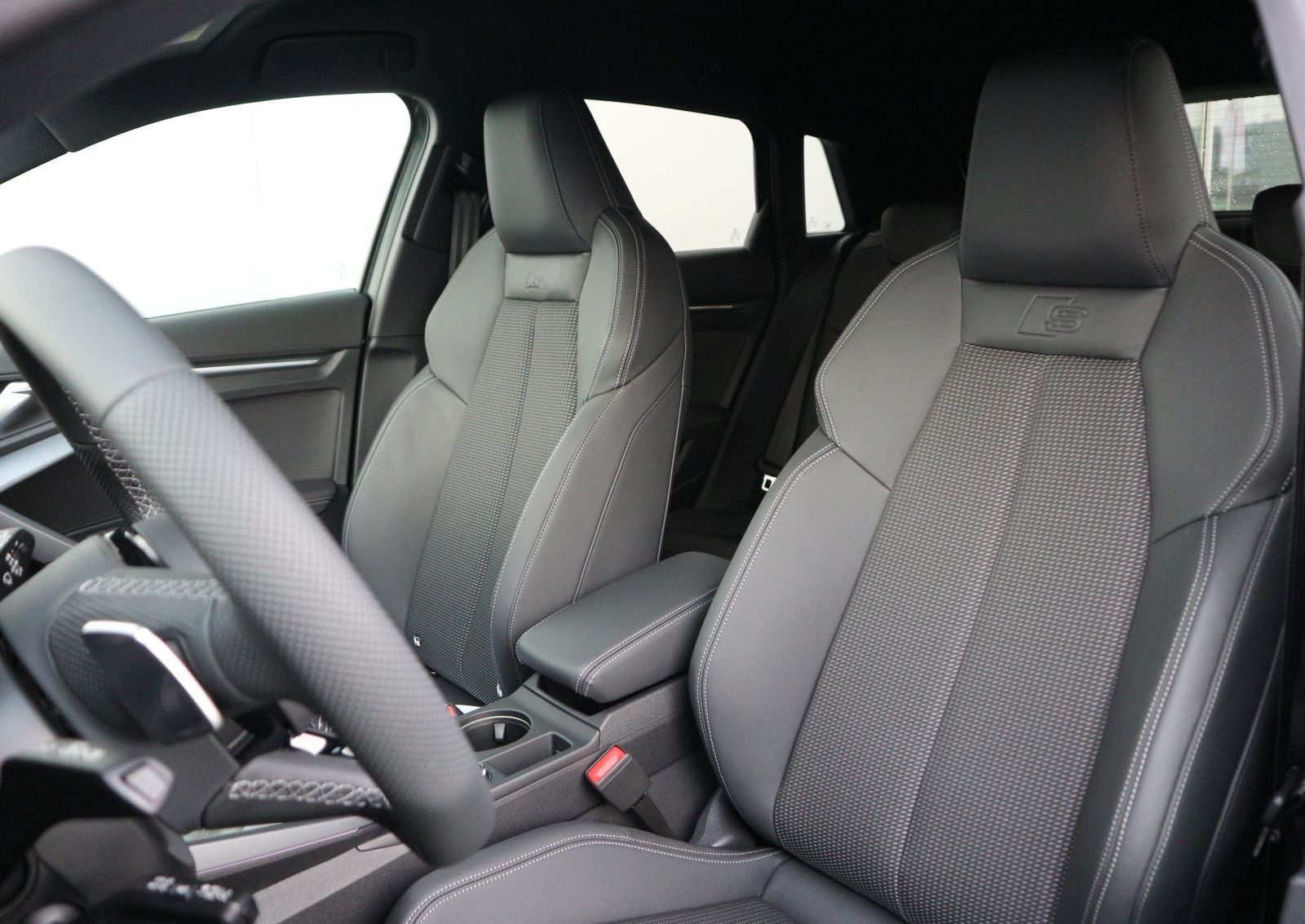 Audi A3 Sportback S line TFSI S tronic*AHK*MATRIX*ACC foto 7