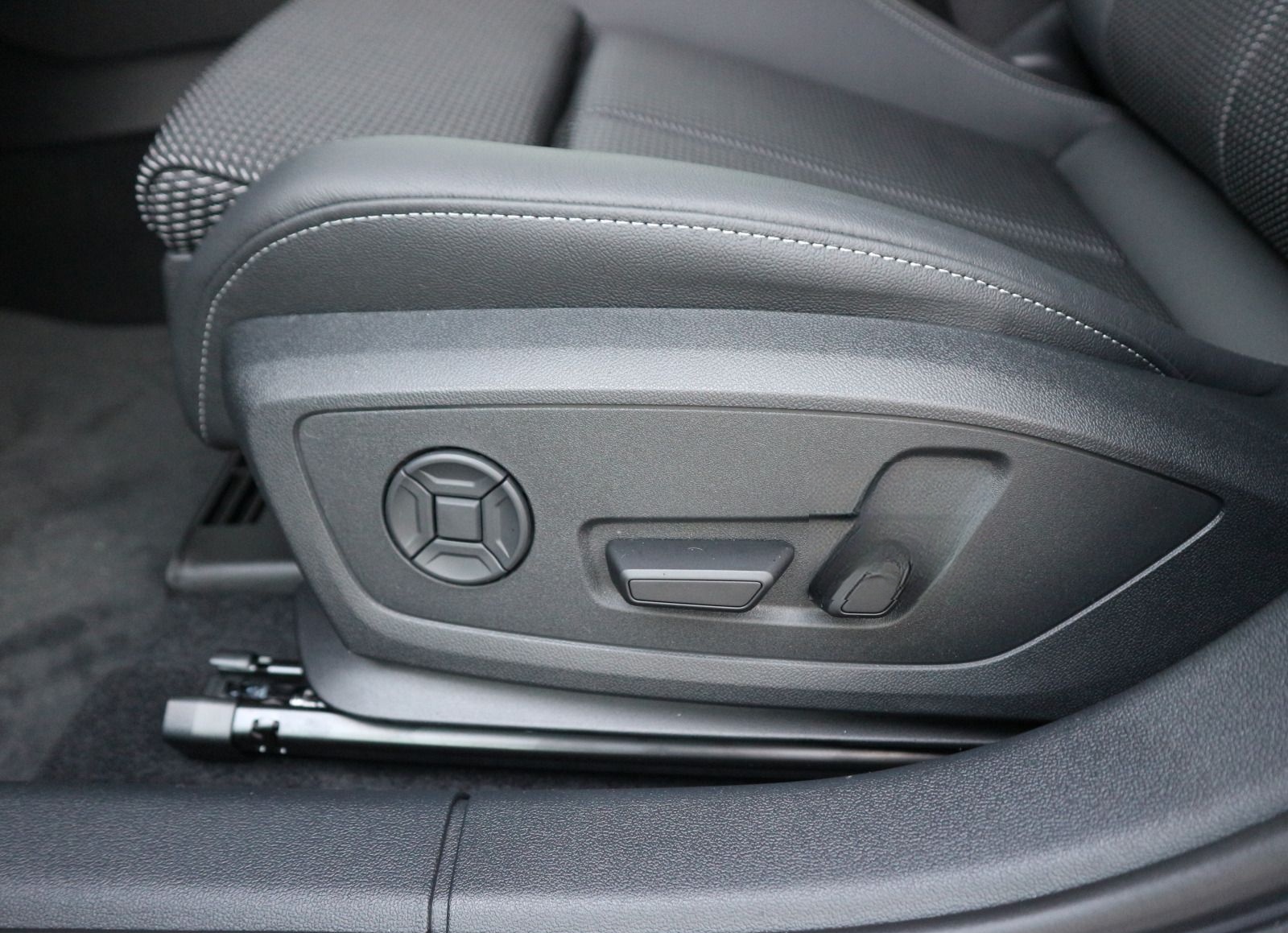 Audi A3 Sportback S line TFSI S tronic*AHK*MATRIX*ACC foto 8
