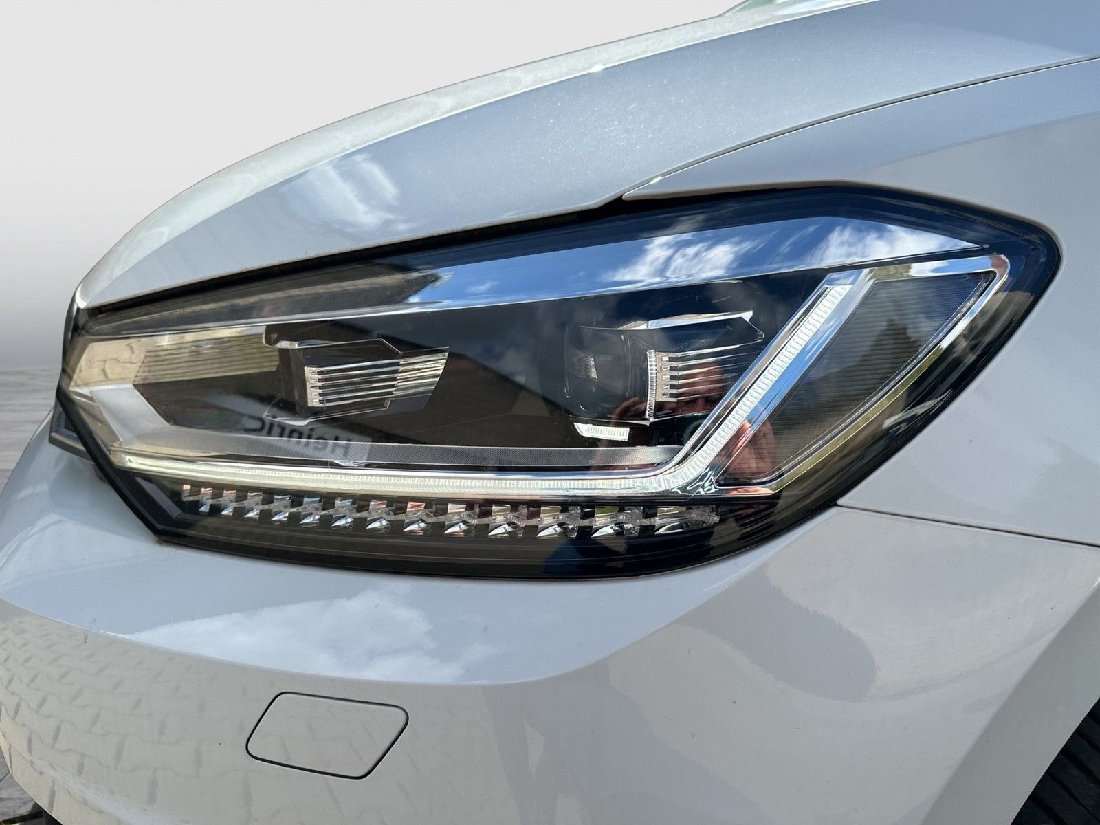 Volkswagen Touran Highline AHK,NAV,WR,KAM,ACC foto 9
