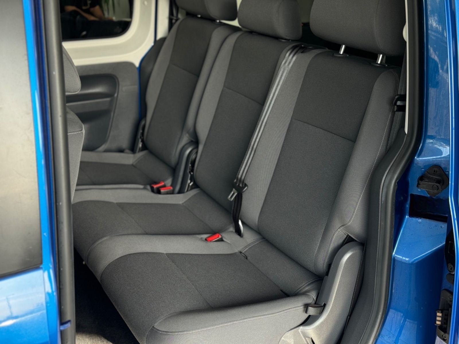 Volkswagen Caddy 1.6 TDI DSG Behindertengerecht-Rampe foto 10