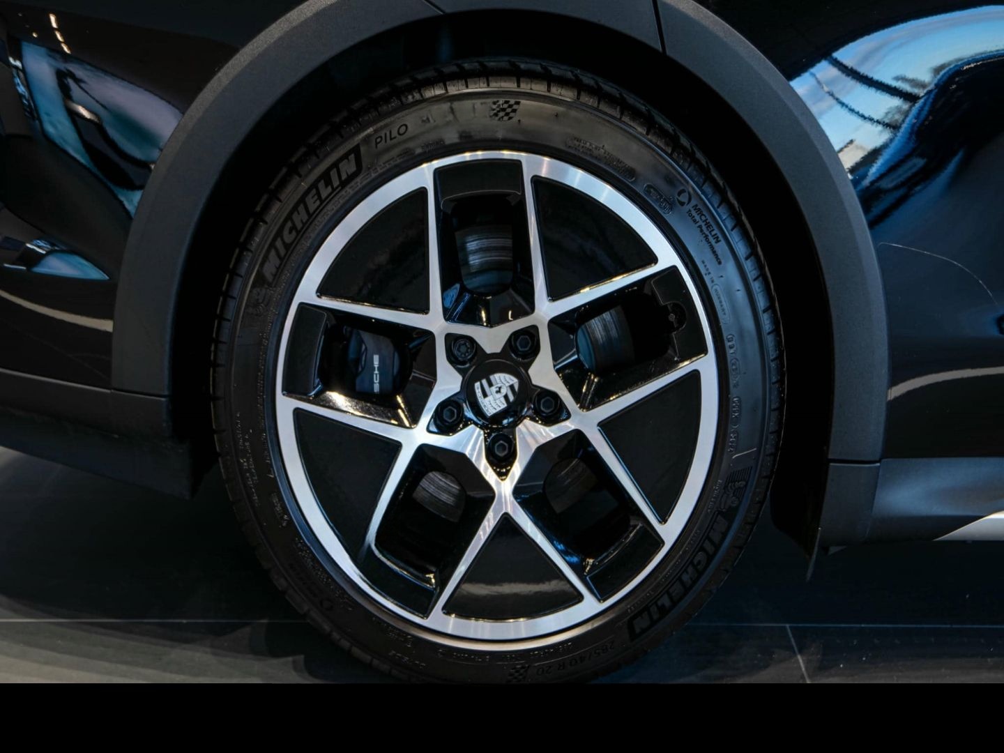 Porsche Taycan 4 Cross Turismo LED-Matrix Luftfederung foto 20