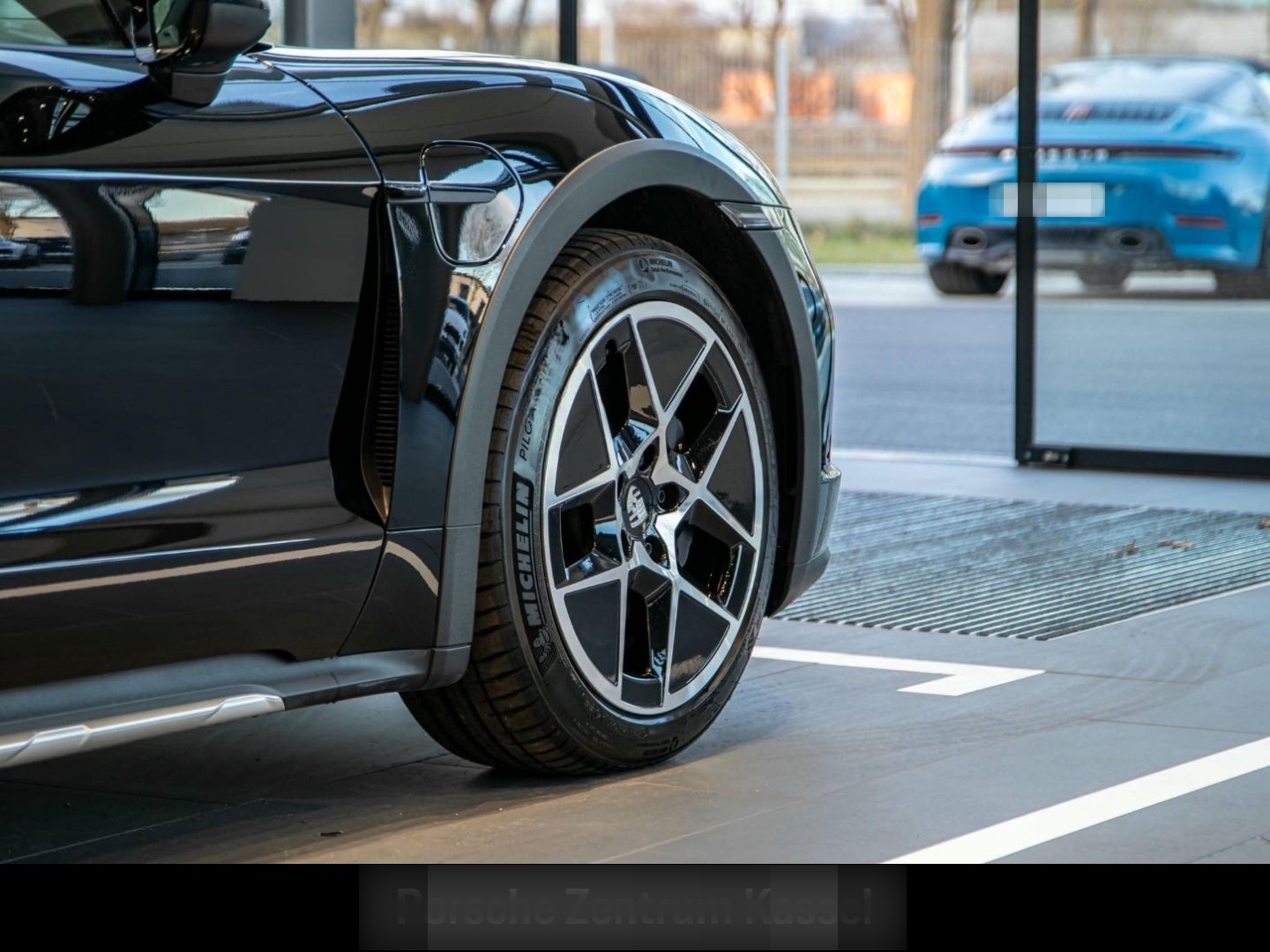 Porsche Taycan 4 Cross Turismo LED-Matrix Luftfederung foto 24