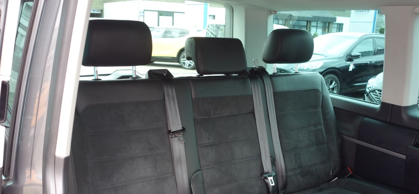 Volkswagen T6 Multivan Generation Six 2.0 TDI DSG DCC AHK S foto 14