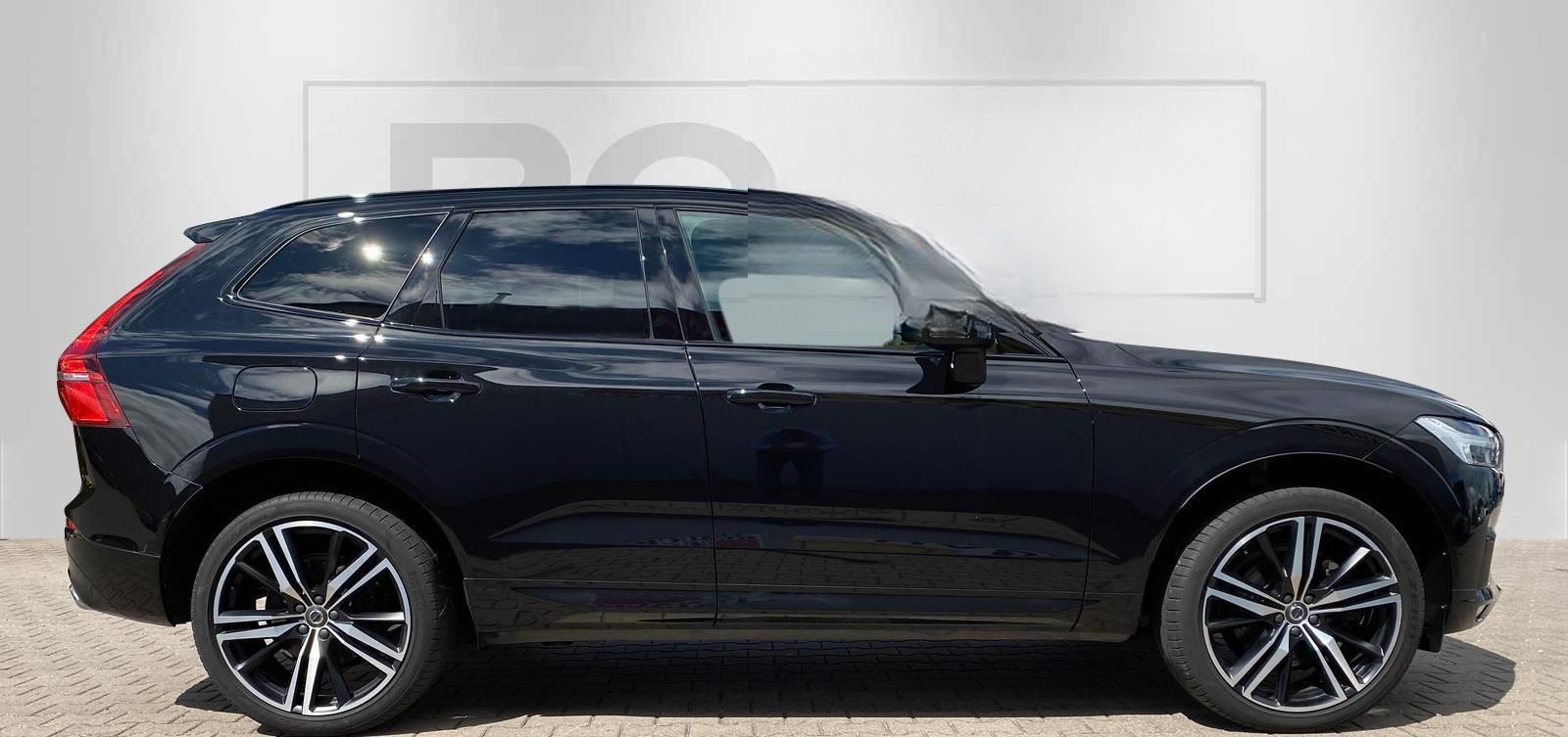 Volvo XC60 B5 AWD R Design 21" ACC DAB LUFT LHZ STDHZ foto 6