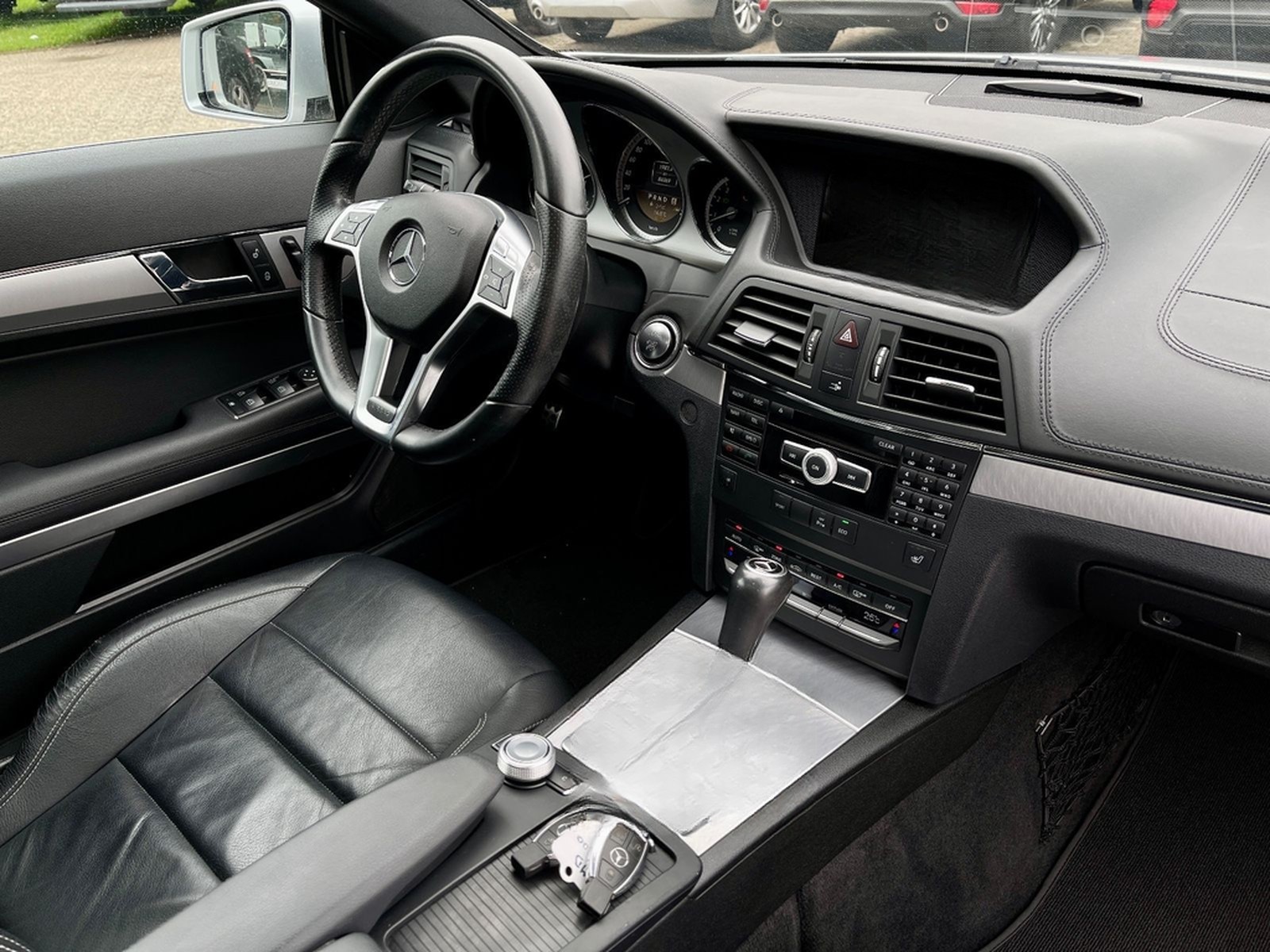 Mercedes-Benz E 500 AMG I PANO I RFK I ACC I CARVERTICAL foto 11