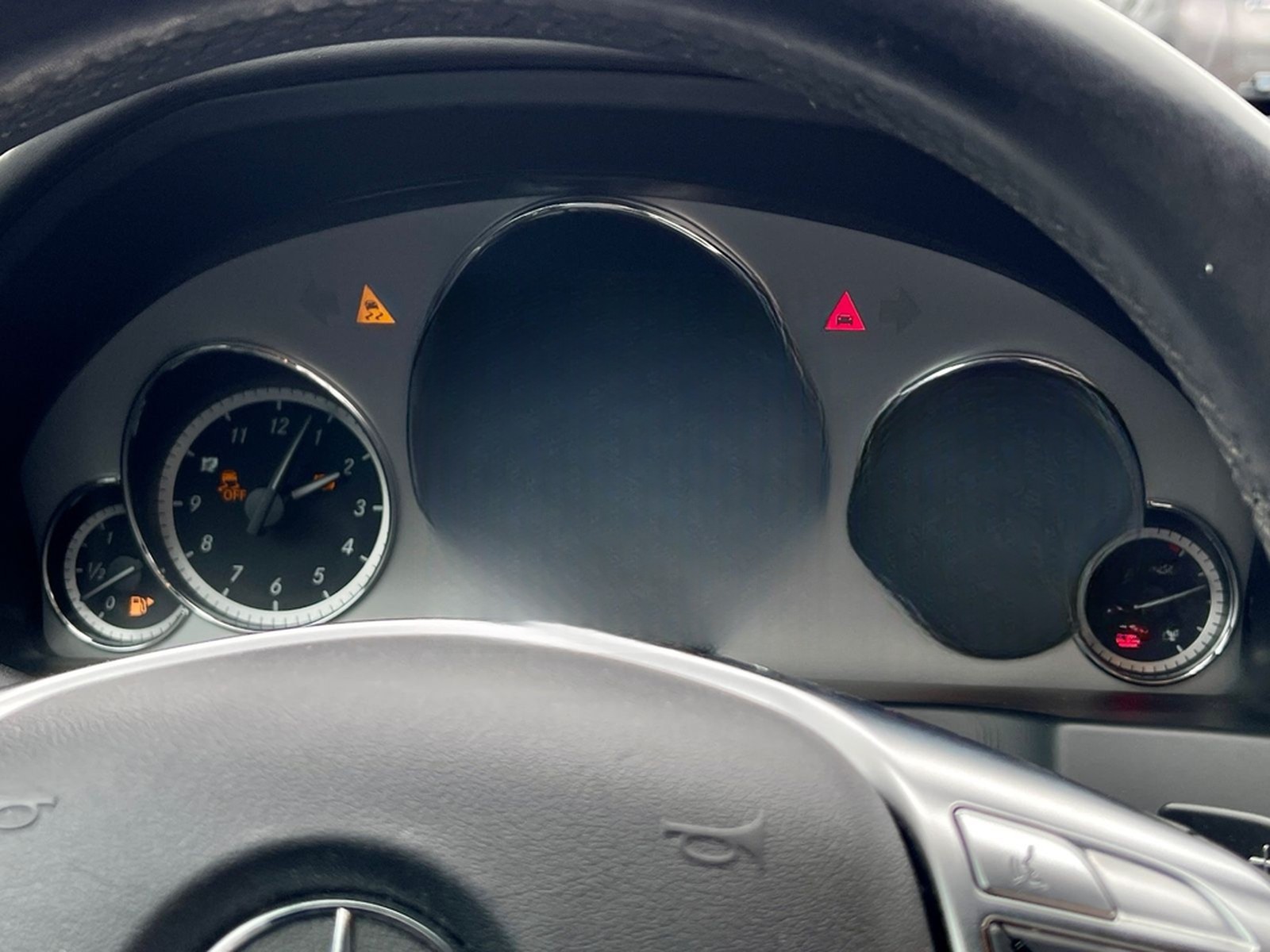Mercedes-Benz E 500 AMG I PANO I RFK I ACC I CARVERTICAL foto 12