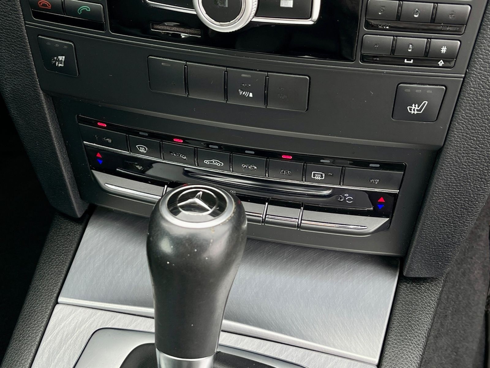 Mercedes-Benz E 500 AMG I PANO I RFK I ACC I CARVERTICAL foto 19