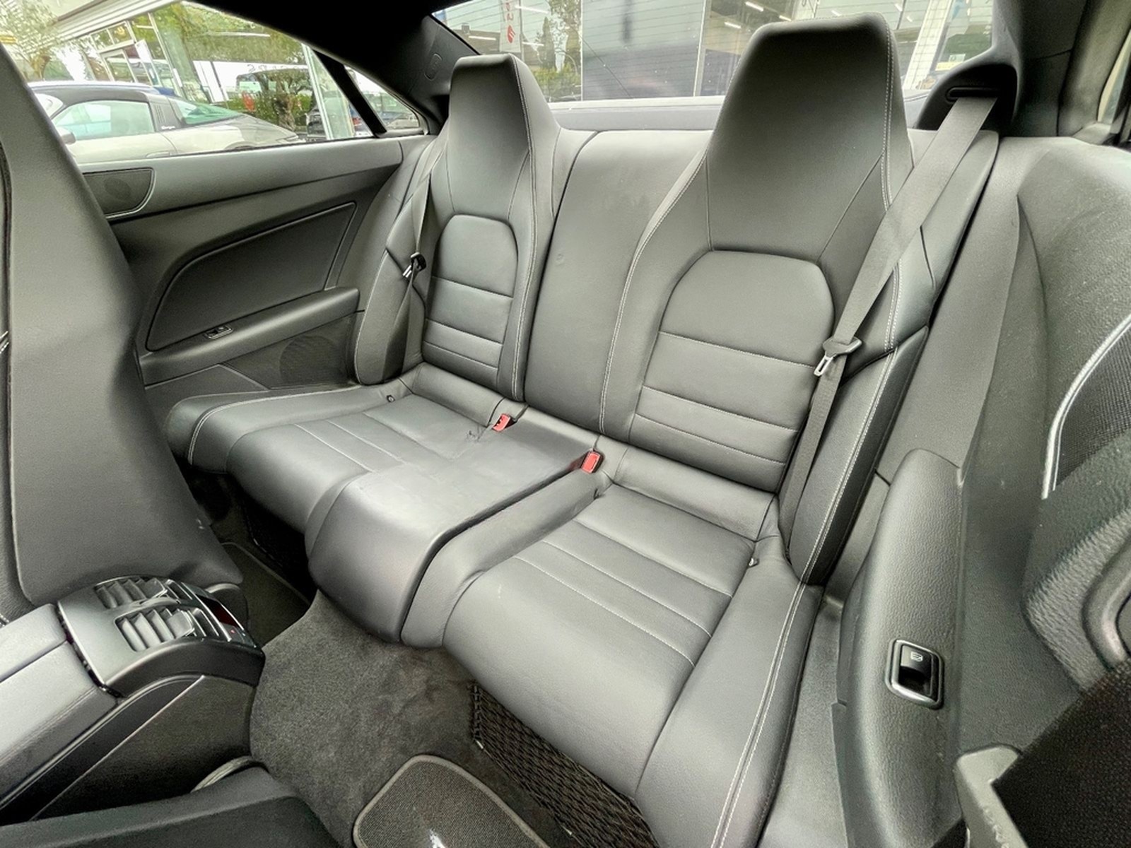 Mercedes-Benz E 500 AMG I PANO I RFK I ACC I CARVERTICAL foto 25