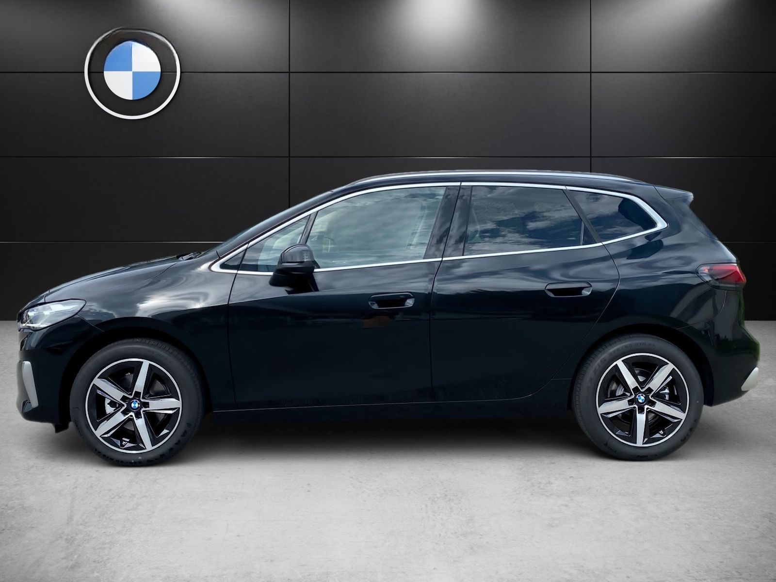 BMW 220i Active Tourer Navi Matrix DA+ ACC AHK foto 6