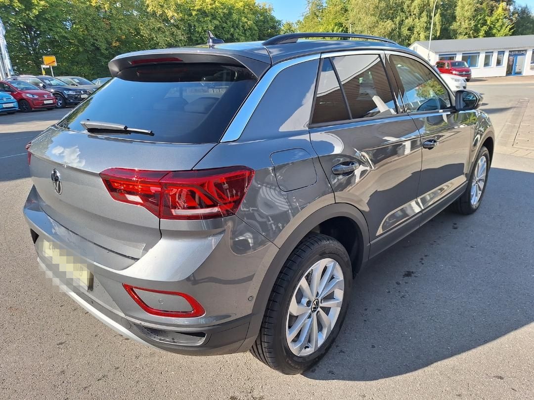 Volkswagen T-ROC Life 1.5 TSI DSG AHK LED ACC Parklenk APP foto 11