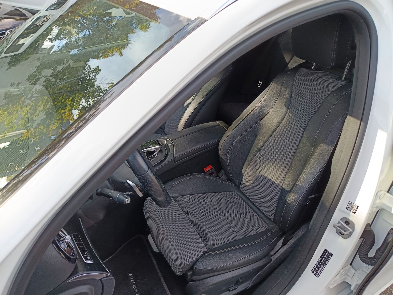 Mercedes-Benz E 400 E -Klasse T-Modell E 400 d 4Matic AMG foto 12