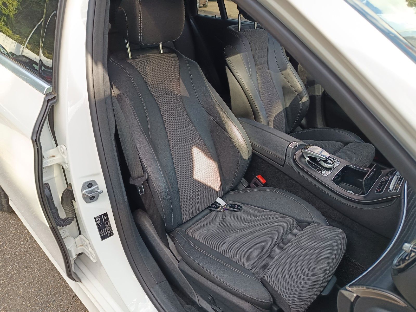 Mercedes-Benz E 400 E -Klasse T-Modell E 400 d 4Matic AMG foto 16